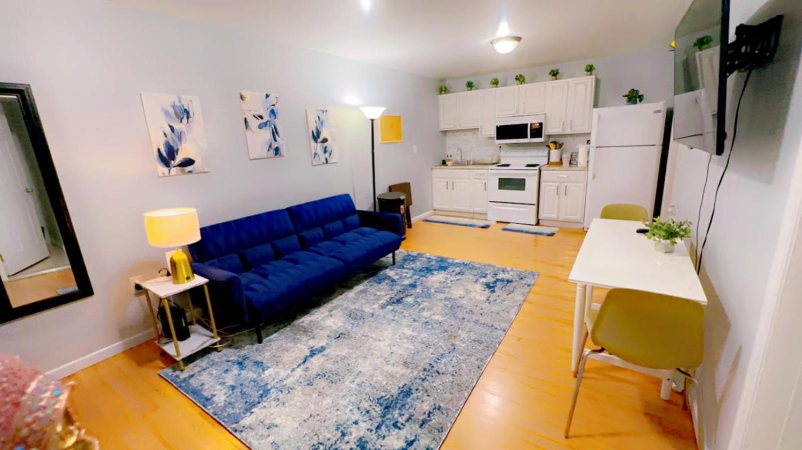 Entire 2-Bed Private Apt - Ewr/Nyc/Outlet Mall Newark Habitación foto